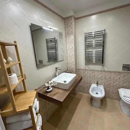 Le Perle Di Naxos 4*