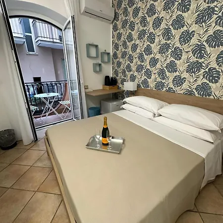 Le Perle Di Naxos 4* Giardini Naxos